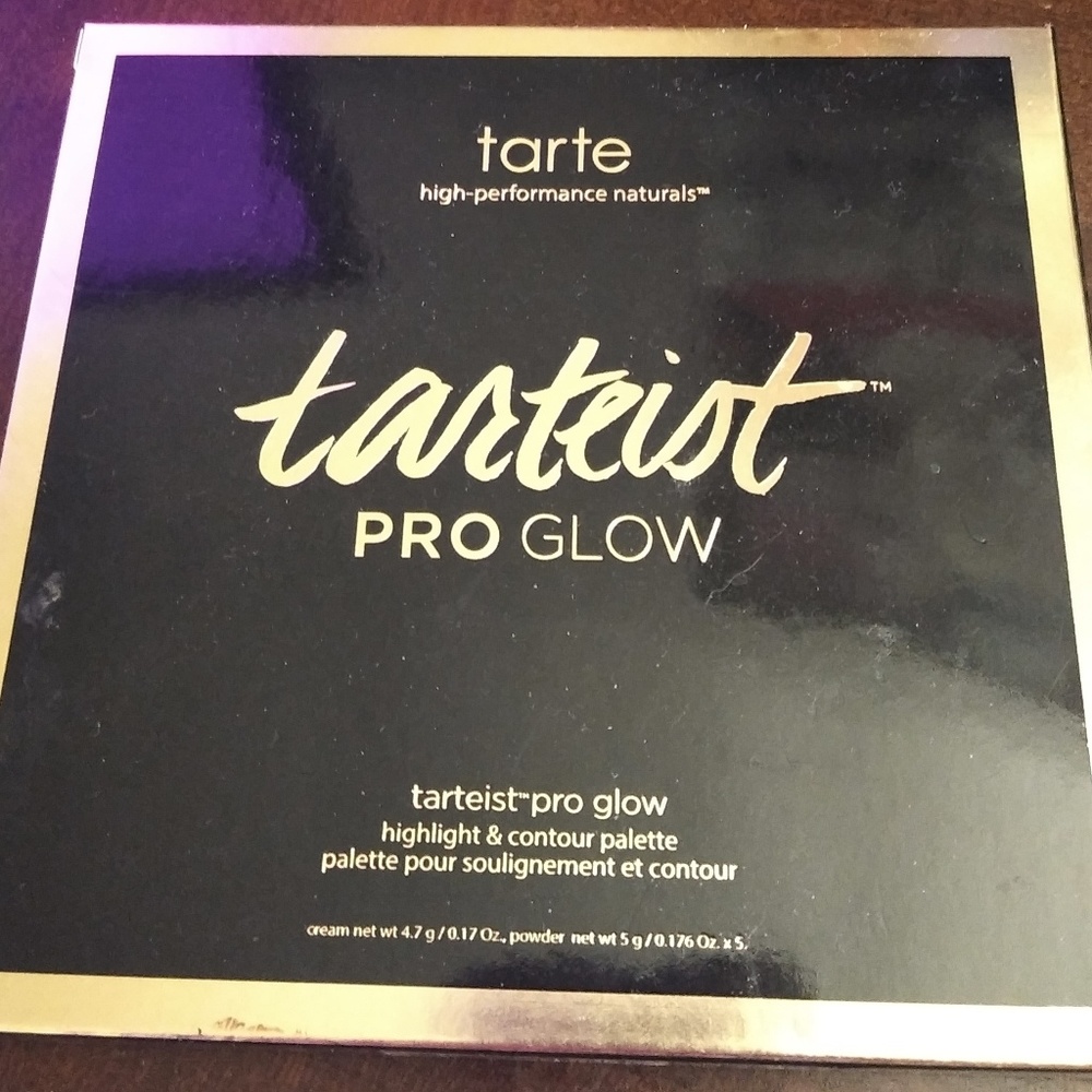 Tarteist Pro Glow highlight contour palette